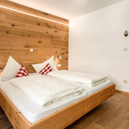 Birkenhof Farm stay Sluderno